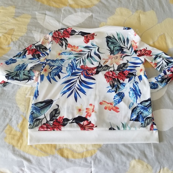 💕👇Price Drop💥Bomber Jacket - Picture 4 of 5